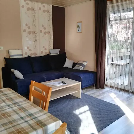 Apartment Hochgrebe Inh Heike Schwandt *