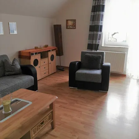 Hochgrebe Inh Heike Schwandt * Kleinern